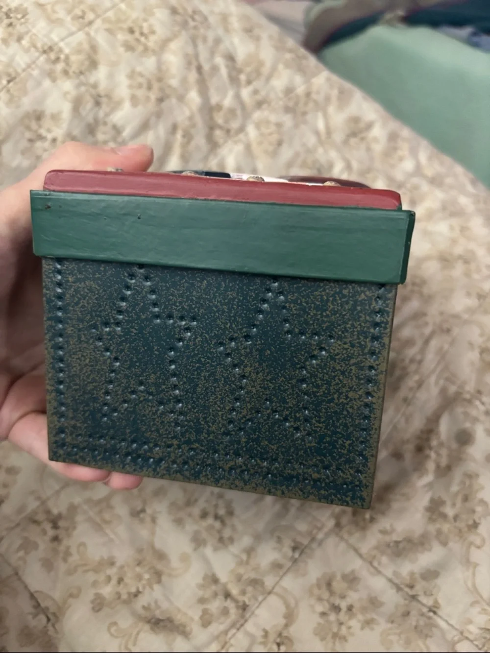 Decorative Metal Green and Red Home Sweet Home Kitchen Recipe Storage Box